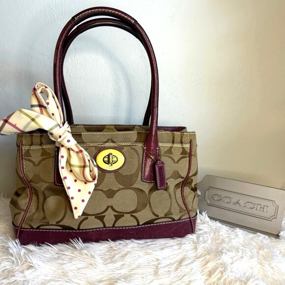COACH 2010 Madeline Turnlock Signature Purple Brown Shoulder Bag Tote - Picture 1 of 11